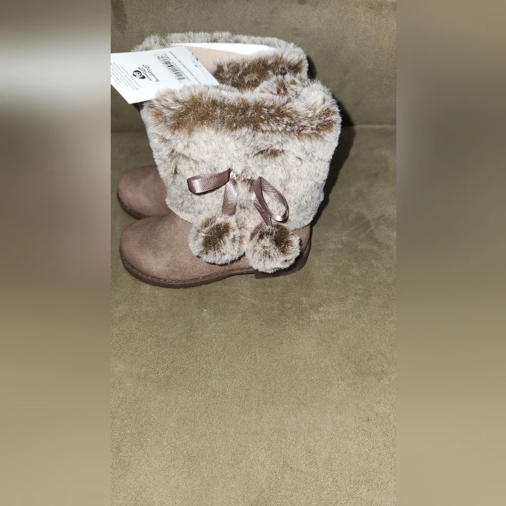 NICOLE MILLER CHILDRENS BOOTS!! - Picture 3 of 4